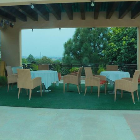 Hotel Safari Club 1 Rawalpindi Zewnętrze zdjęcie