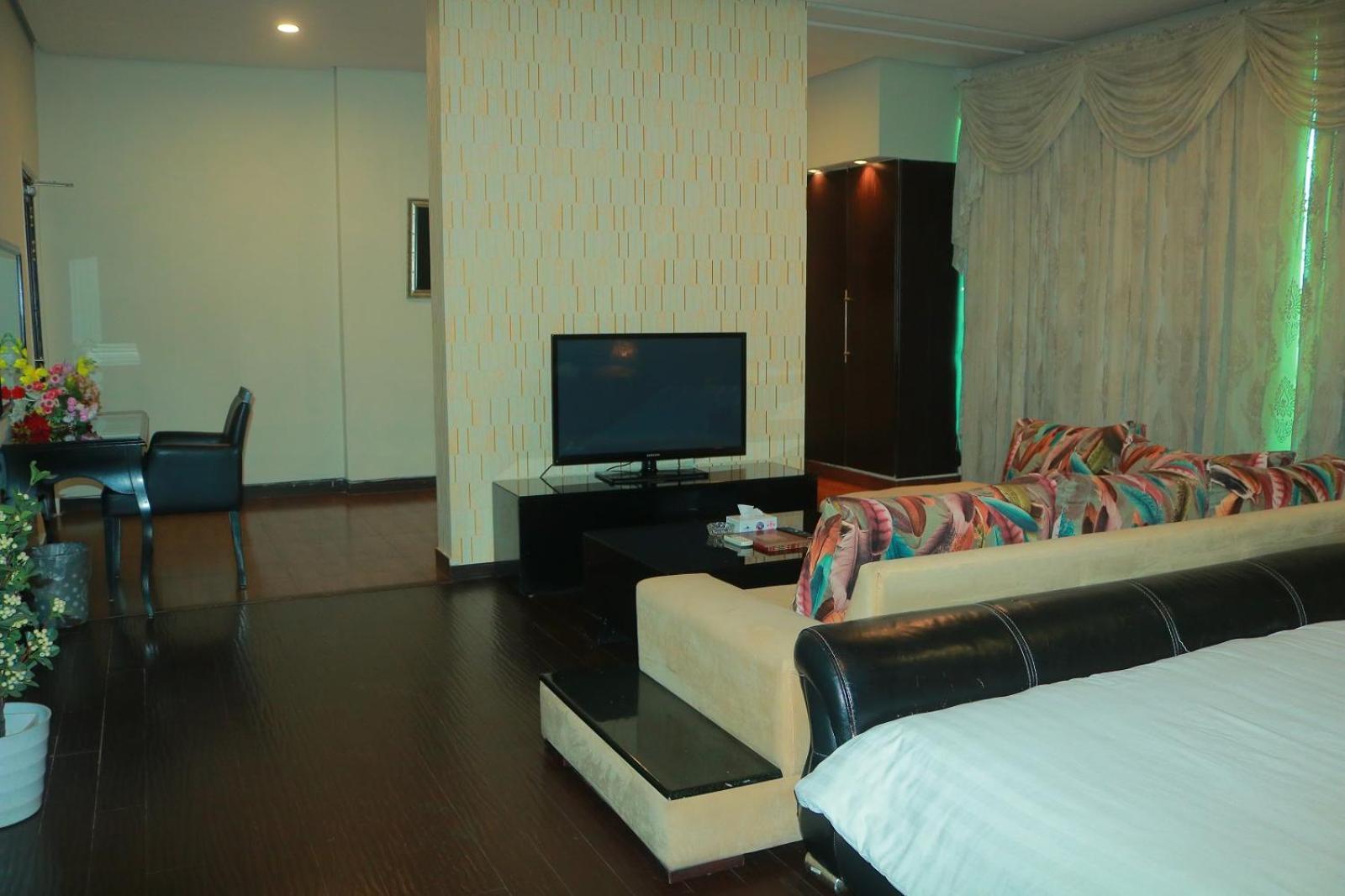 Hotel Safari Club 1 Rawalpindi Zewnętrze zdjęcie